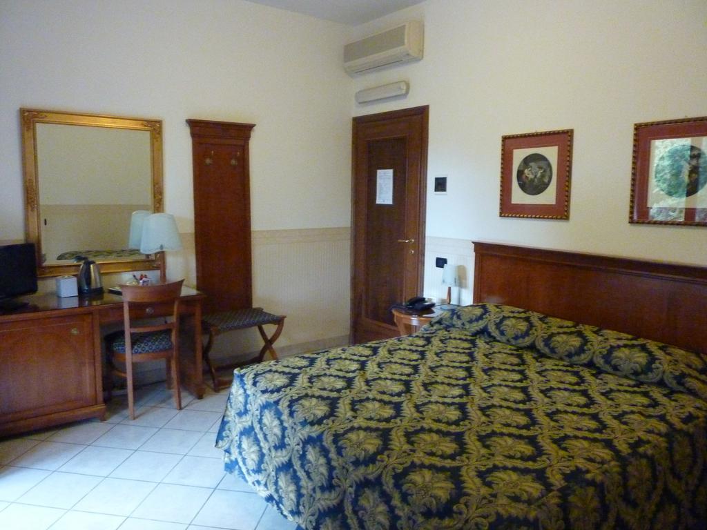 Hotel Belvedere Turin Room photo